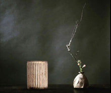 Load image into Gallery viewer, Amber and vanilla blossom-Coconut, bergamot, amber, vanilla, musk.